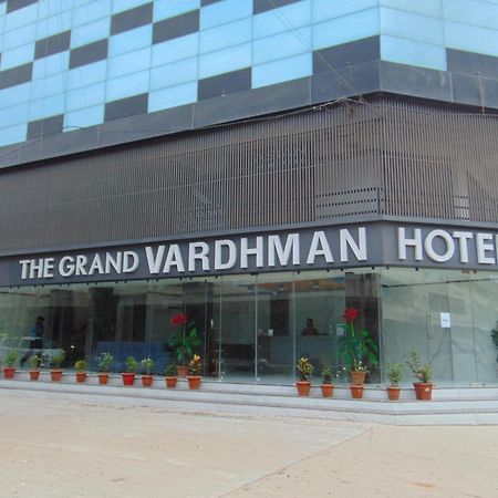 The Grand Vardhman Hotel Morbi Exteriör bild